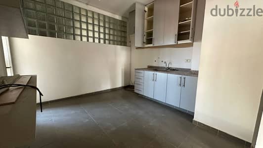 Office for Sale in Clemenceau مكتب للبيع بكليمنصو