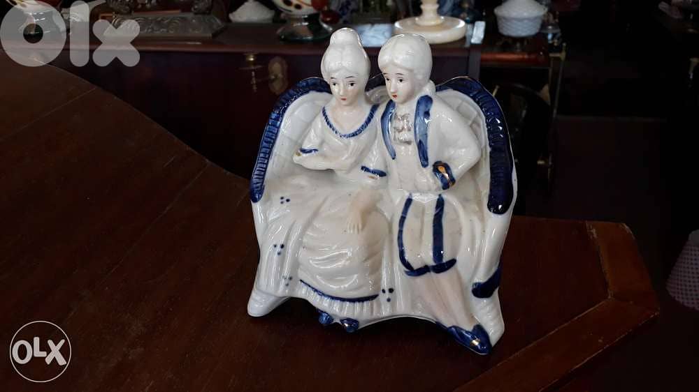 Antique 0