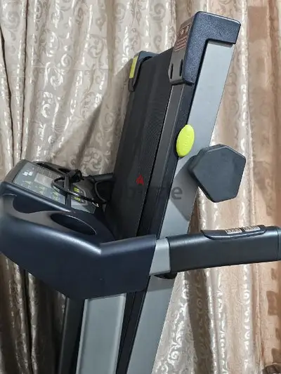Treadmill Machine