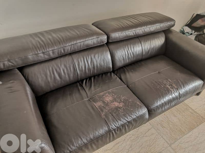 leather Sofa 0
