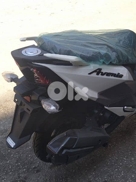 Suzuki Avenis 125cc 0klm dealer warranty injection led CBS 0