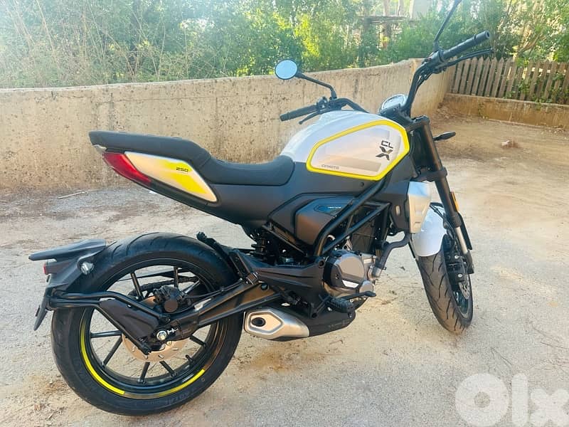 Cf moto 2