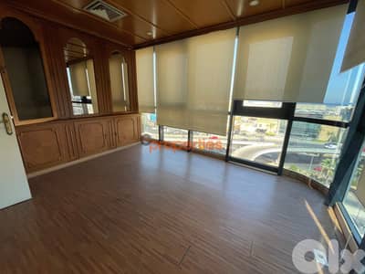 Office for rent in jdeidehمكتب للإيجار في الجديدة CPSM139