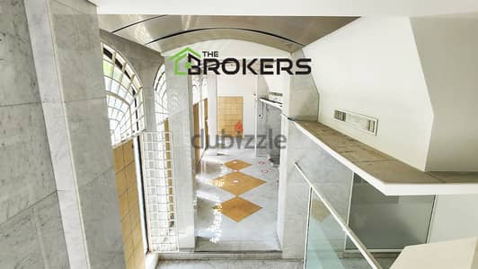 Shop for Rent in Hamra  محل  للايجار في الحمرا