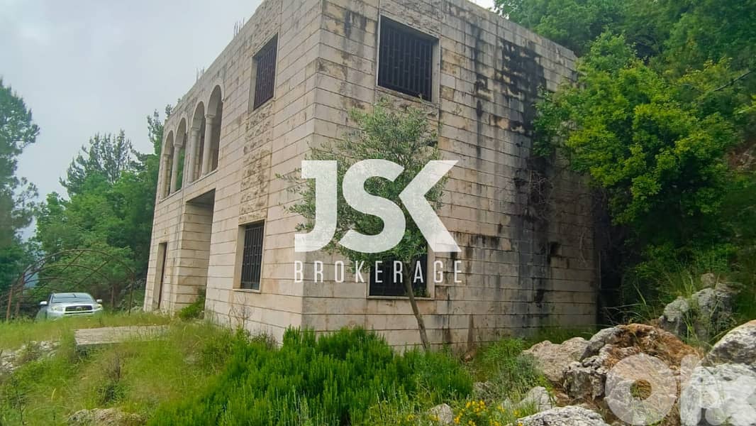 L15247-Land With House For Sale In Chahtoul 0