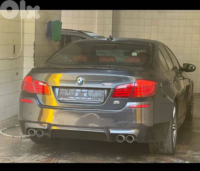 BMW M5 2013 0
