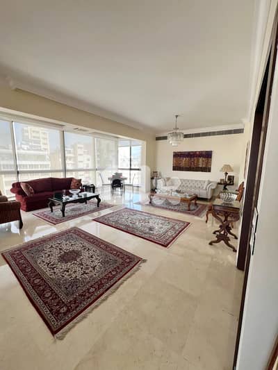 badaro spacious apartment for sale Ref#6161