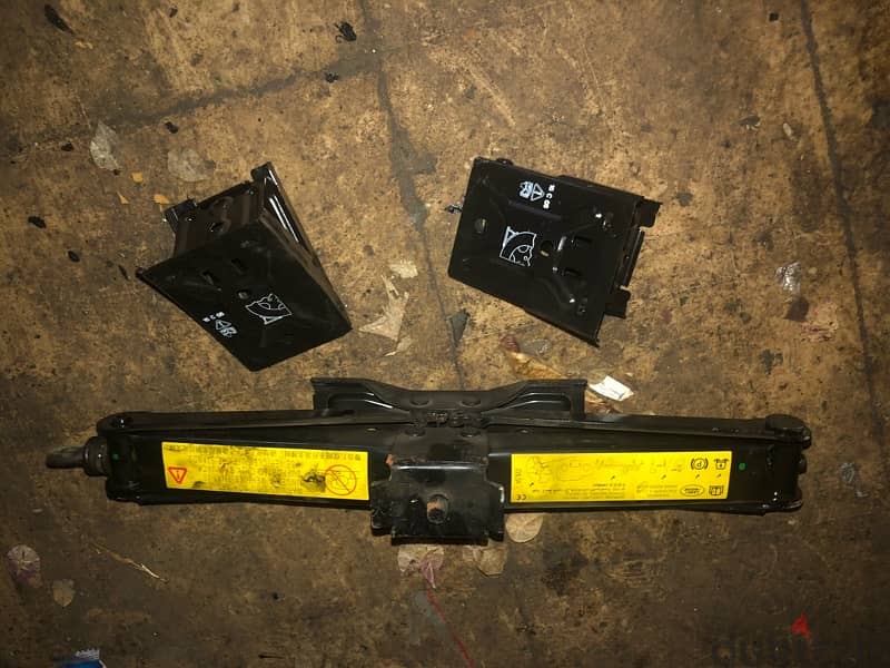 Range Rover 2008 Spare parts 4