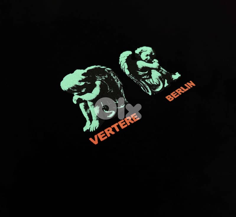 Vertere-Berlin Amore Tshirt SIZE M 10