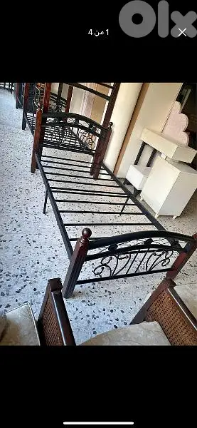 تخت مفرد ونص عرض 120 سم ماليزي تقيل شغل برا خشب سميك