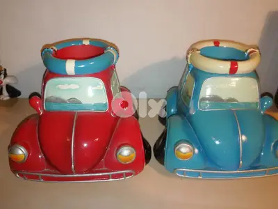 Decorative Volkswagen Beatle raisin pen keeper