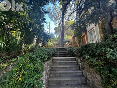 L15338-Stunning Villa with Garden For Sale in Baabdat