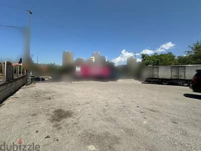 Land for sale in Jdeideh أرض للبيع على طريق جديدة