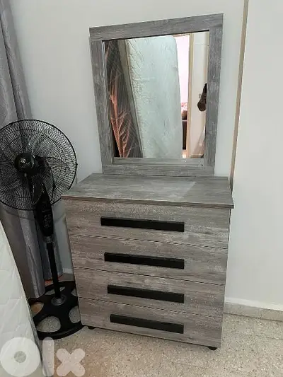 شفنيرة مع مرايا 80 سم