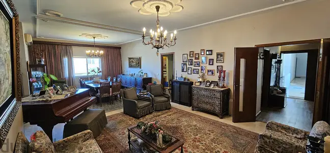 Apartment for sale in Hazmieh شقة للبيع في الحازمية