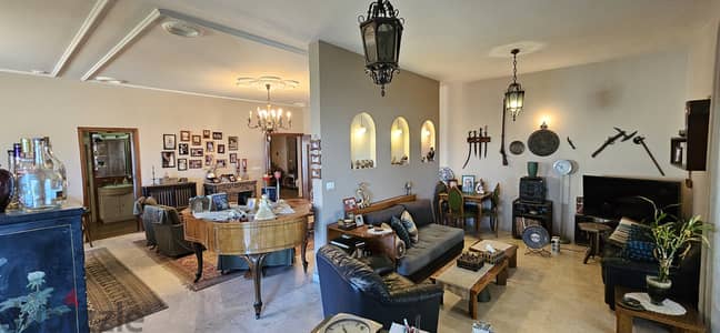 Apartment for sale in Hazmieh شقة للبيع في الحازمية