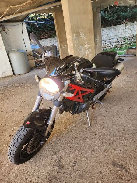 monster 1100cc 0