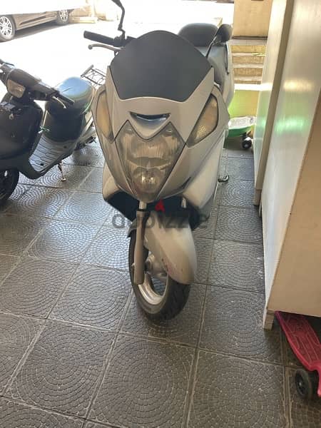Silver Wing 400 1