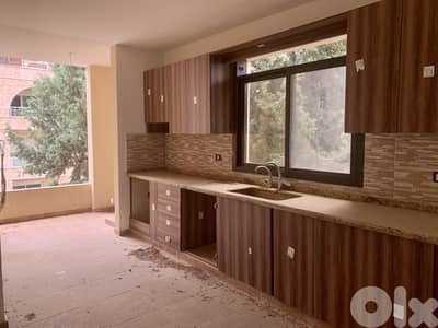RWB115NK - Apartment for sale in Amchit Jbeil
