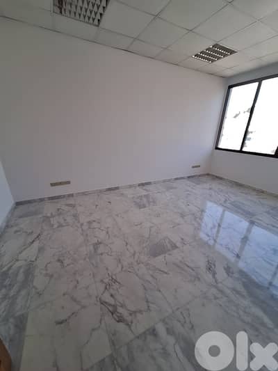 OFFICE ON ZALKA HIGHWAY (200SQ) , (ZL-160)