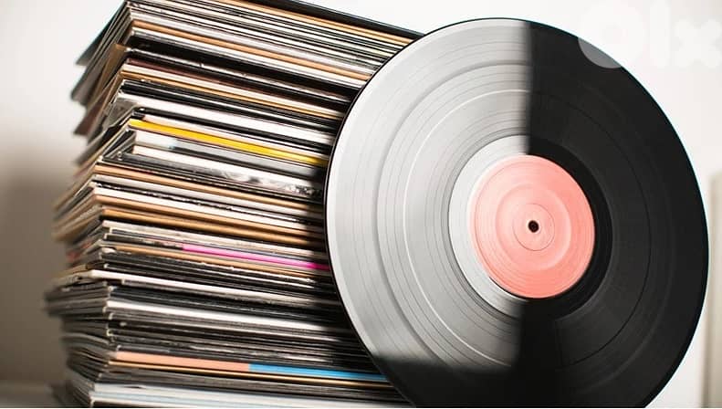 vinyls collection list volume 4 prices start at 6$ ask for prices 0