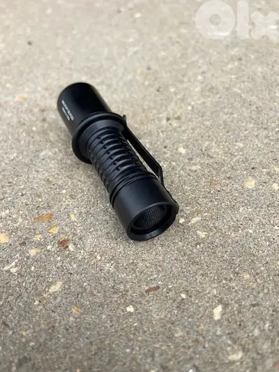 Malkoff Bodyguard Flashlight + Xtar X2 Li-ion Charger + SS Bezel Ring