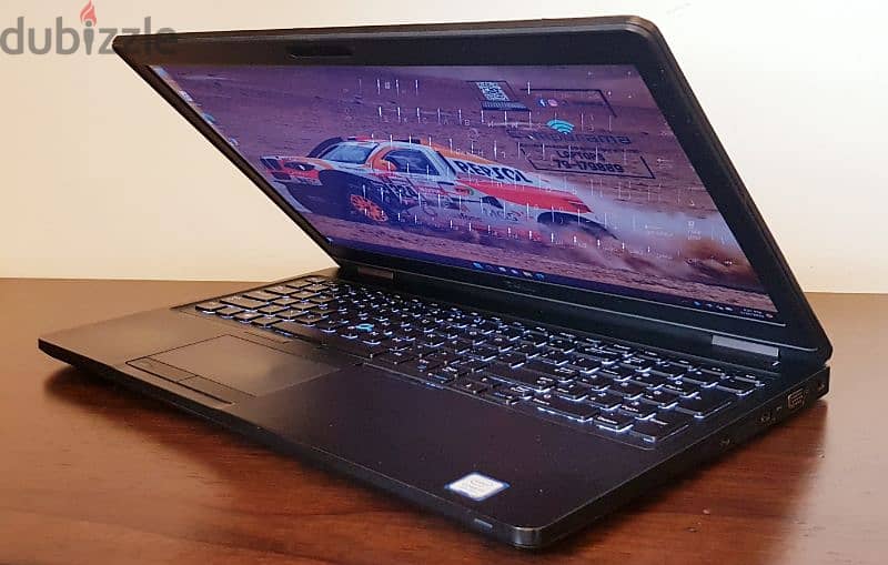 DELL 5590 - CORE I7 GEN 8 - 256 NVME - 8 GB RAM - FHD 15.6" 4