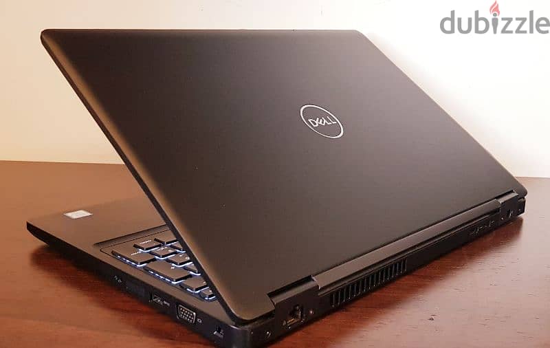 DELL 5590 - CORE I7 GEN 8 - 256 NVME - 8 GB RAM - FHD 15.6" 5