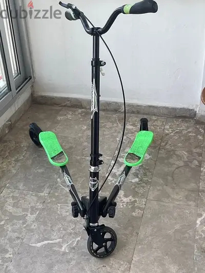 Scooter wiggle