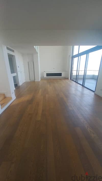 PENTHOUSE IN ACHRAFIEH PRIME (210SQ) 3 MASTER BEDROOMS , (AC-856)
