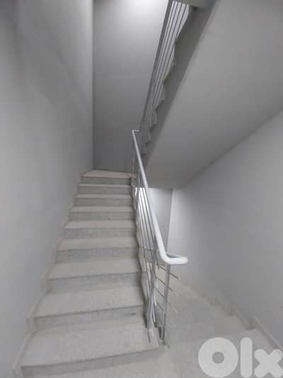 Rooftop for rent in prime location in Mkalles  للاستثمار روف