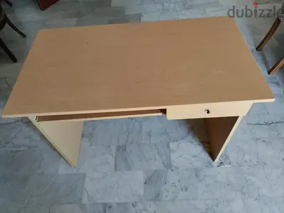 Computer Desk with a Drawer & Keyboard Tray, مكتب كمبيوتر