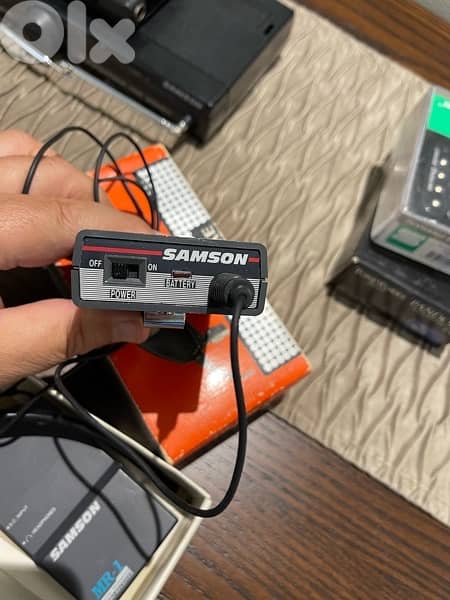 Samson wireless transmitter and wireless receiver 2