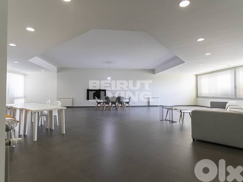 Stunning Luminous Flat With Amazing Open View 0