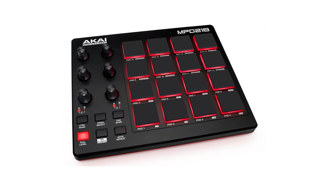 Akai MPD-218 Pad MIDI Controller (MPD218) 0