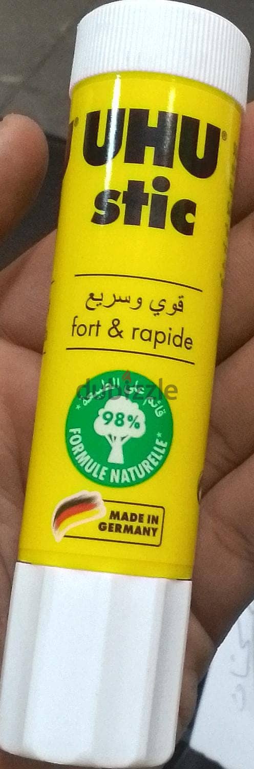 UHU STIC STRONG AND FAST 40G 0