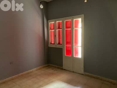 330m land with 6 floors building ten apartments & shops achrafieh rizk