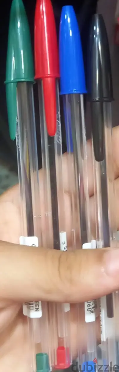 BIC CRISTAL MEDIUM PEN