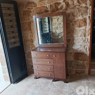 شوفنيرا ومرايه