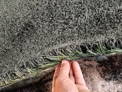 عشب اصطناعي مستعمل artificial grass used