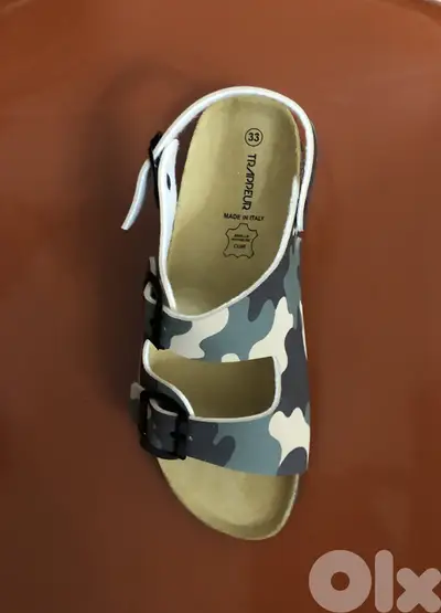 TRAPPEUR SANDAL