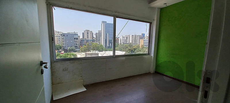 Office too close to souk Jal el dib for rent مكتب قريب جدا من سوق