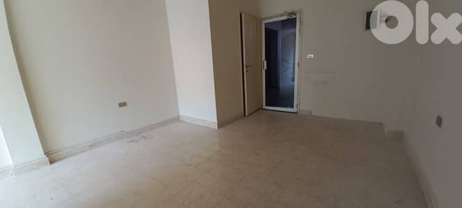 Cute office in Jal el Dib for rent مكتب جميل للإيجار في جل الديب