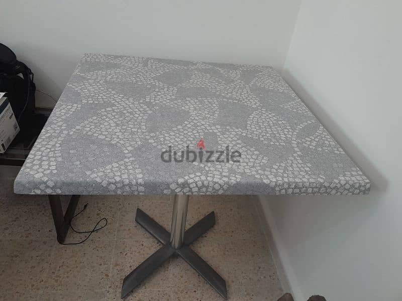 table 80cmX80cm good quality 2