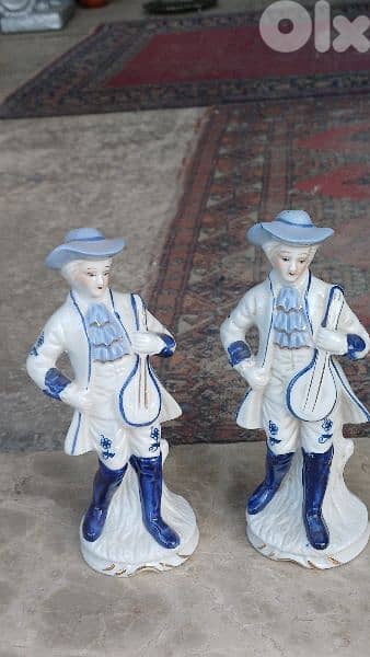 antique 0