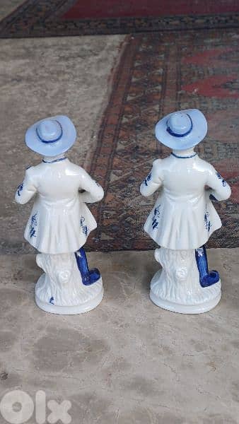 antique 11