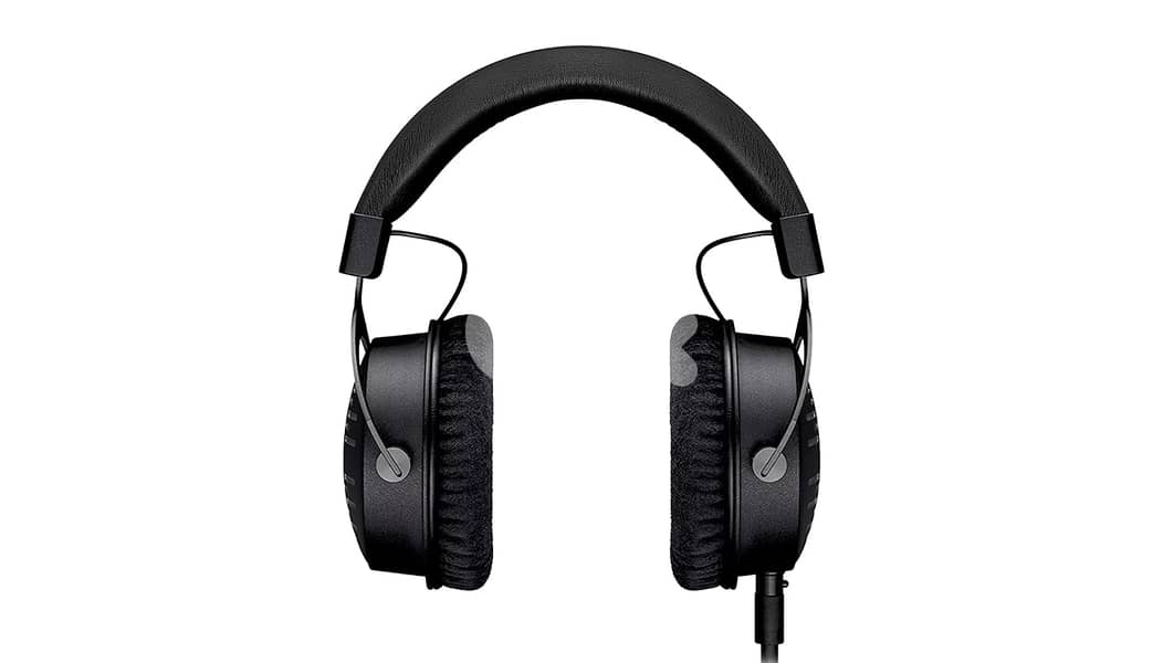 Beyerdynamic DT-1990 Pro Mastering Headphones 2