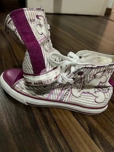 converse disney size 37,5