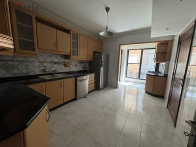 Apartment For Sale in Dik El Mehdi شقة للبيع بديك المهدي