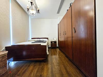 RA24-3485 Luxurious Apartment 200m² for Rent in Ain Mrayseh